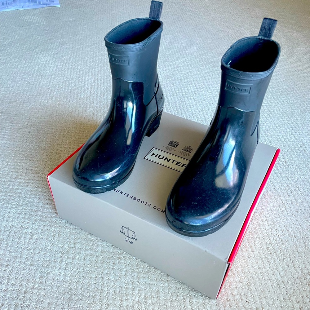 Hunter short rain boots sz 9